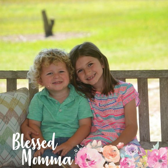 Meet your Posher, Stephanie - Picture 1 of 1